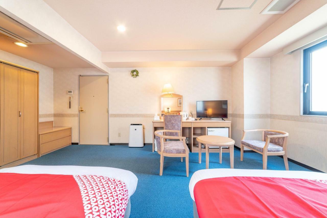 Oyo Business Hotel Nishiura Yokkaichi Ngoại thất bức ảnh