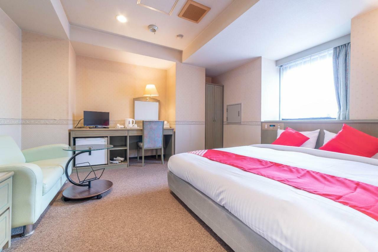 Oyo Business Hotel Nishiura Yokkaichi Ngoại thất bức ảnh