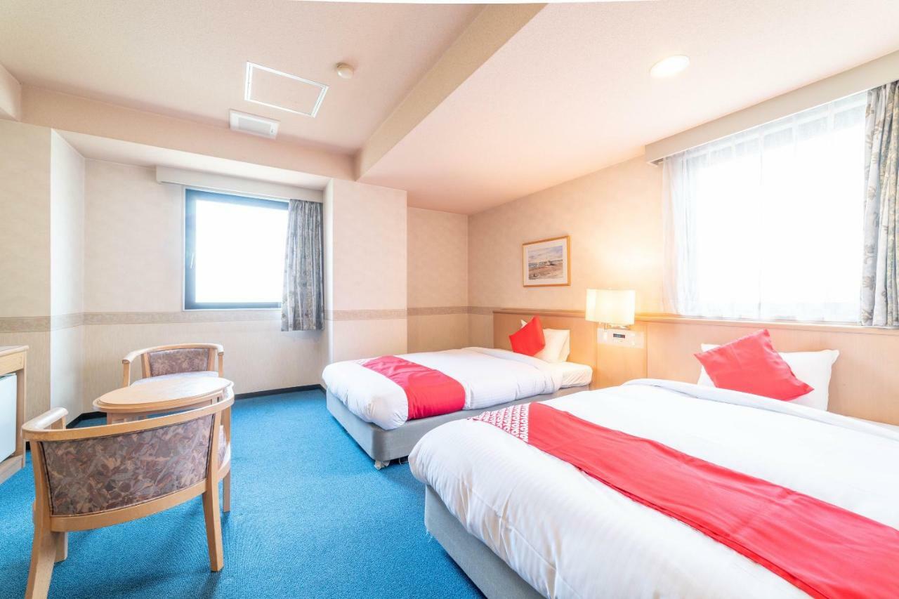 Oyo Business Hotel Nishiura Yokkaichi Ngoại thất bức ảnh